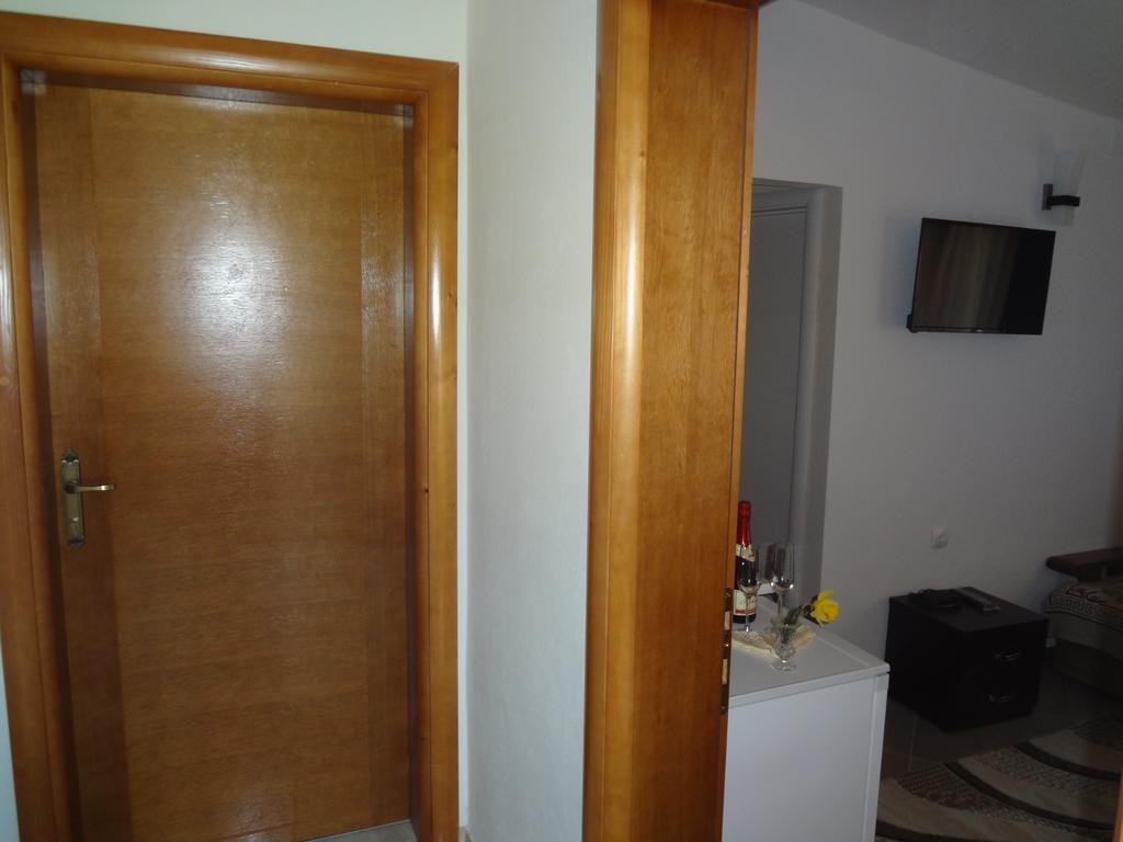 Queen Apartment Ulcinj
