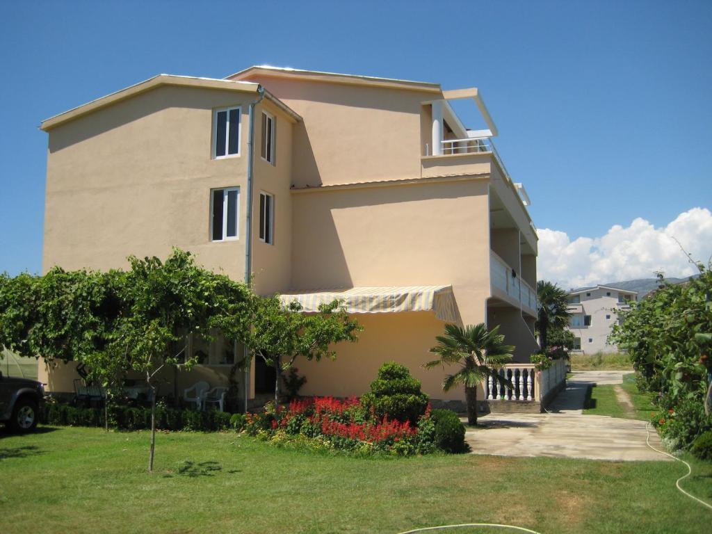 Queen Ulcinj