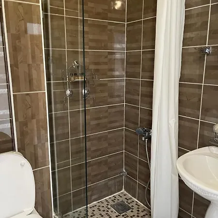 Apartaments Queen Ulcinj Exterior photo