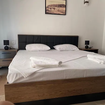 Apartaments Queen Ulcinj Exterior photo