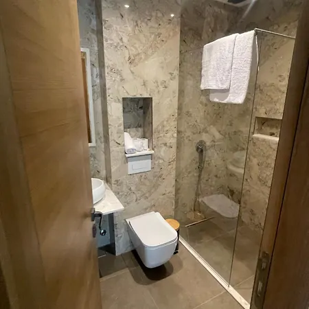 Apartaments Queen Ulcinj Exterior photo