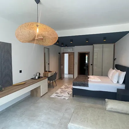 Apartaments Queen Ulcinj Exterior photo