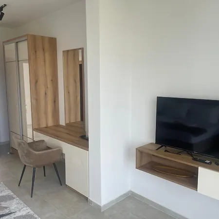 Apartaments Queen Ulcinj Exterior photo