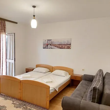 Apartaments Queen Ulcinj Exterior photo